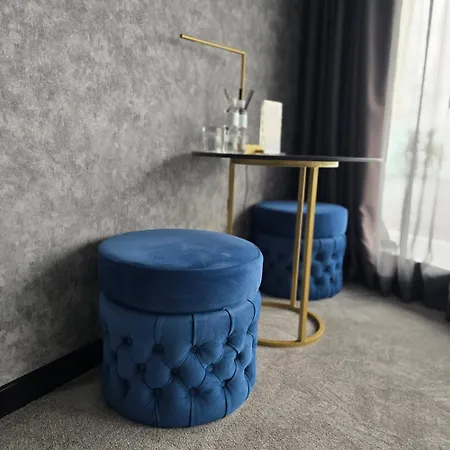 Hotel Lotus Event Center&rooms