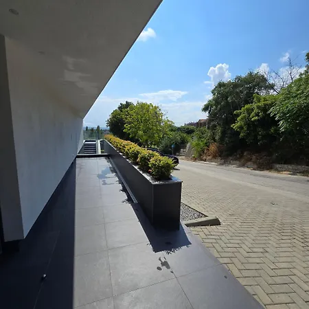 Lotus Event Center&rooms Hotel